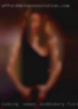 Looking  for women in Middleburg, Florida kinky perverted female.